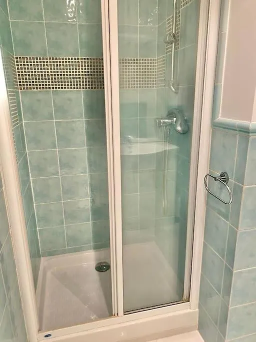 50 Meters From The Beach ! Best Location In Nice France
